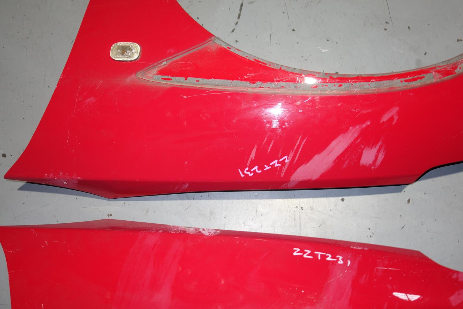 JDM Toyota Celica GT GT-S Fenders 2000-2005 OEM ZZT231 ZZT230