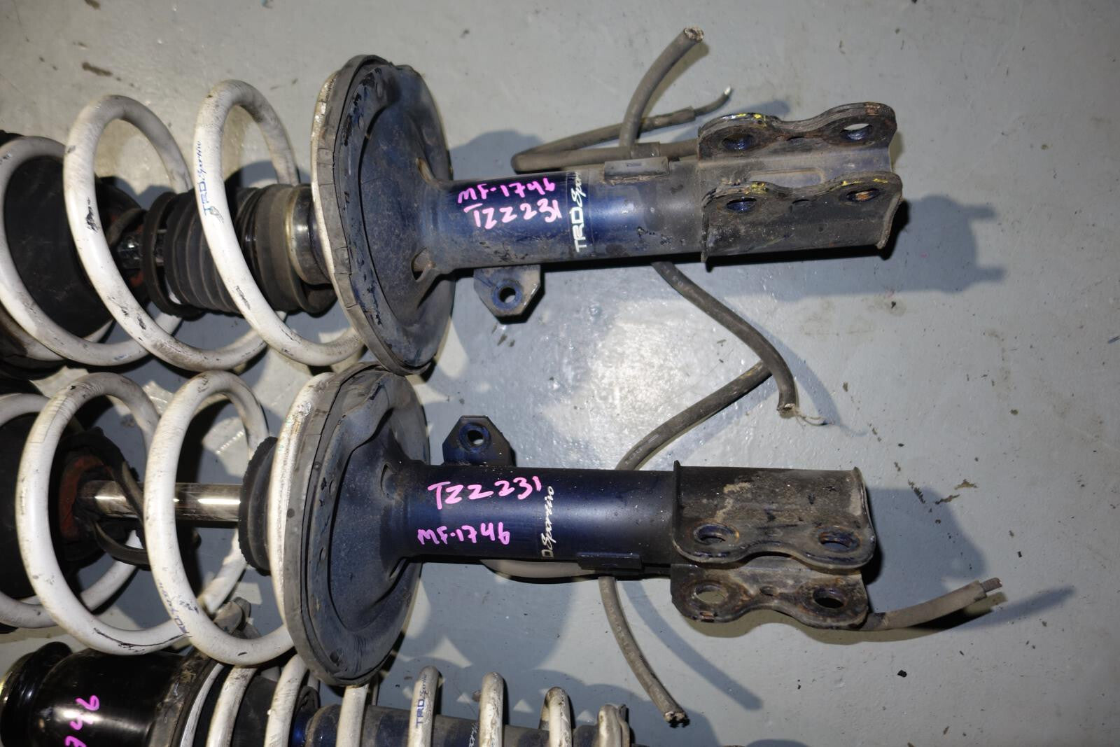 JDM Toyota Celica TRD Sportivo Shocks Struts Spring Suspension 2000-2005 GT GT-S