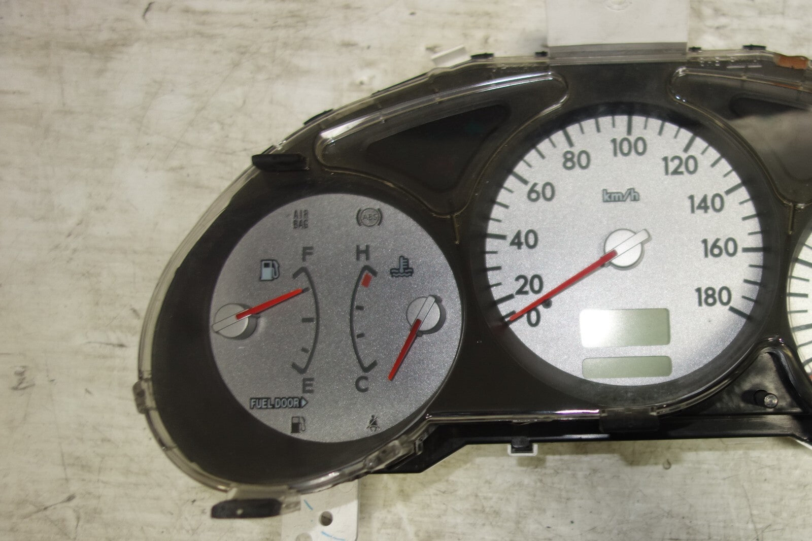 JDM Subaru Forester OEM Gauge Cluster Speedometer Manual M/T 2003-2008