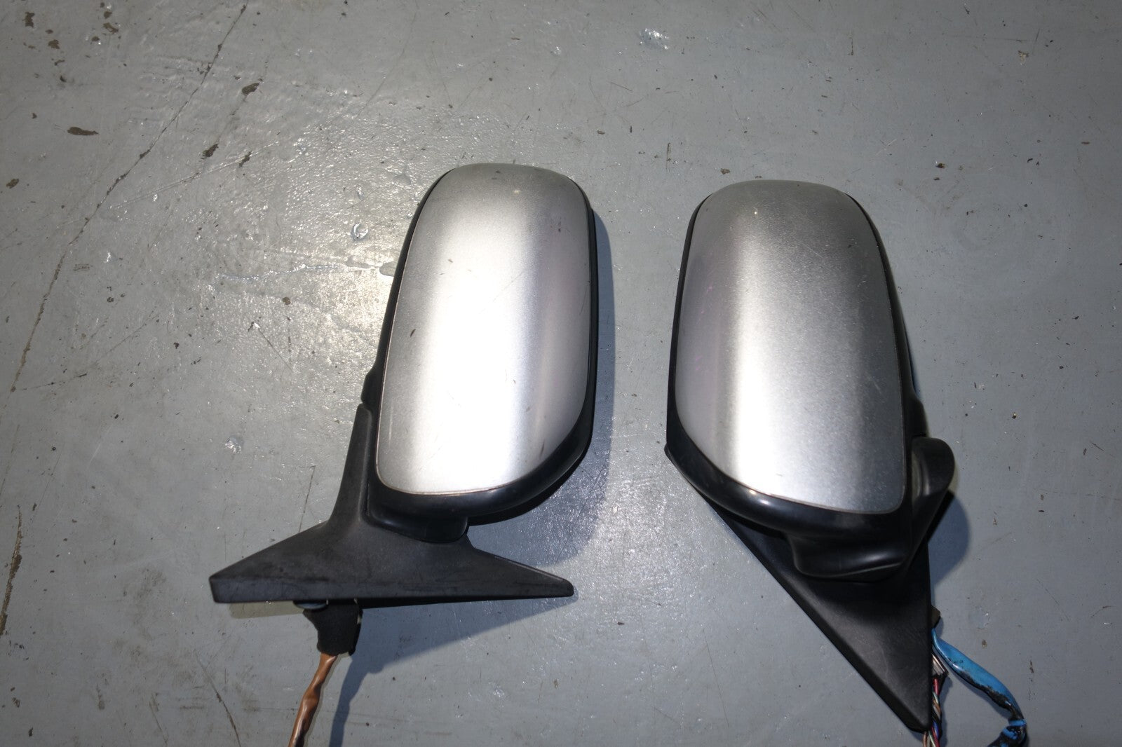 JDM SUBARU FORESTER SG5 OEM POWER FOLDING MIRRORS AUTO FLIP 2003-2005