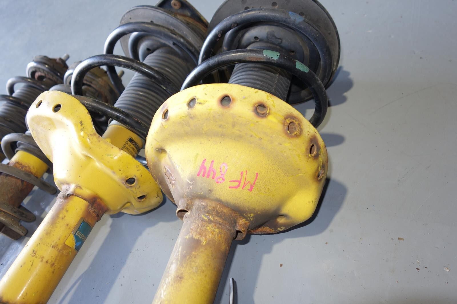 JDM Subaru Legacy Bilstein Yellow Shocks Struts Springs 2005-2009 # MF -844