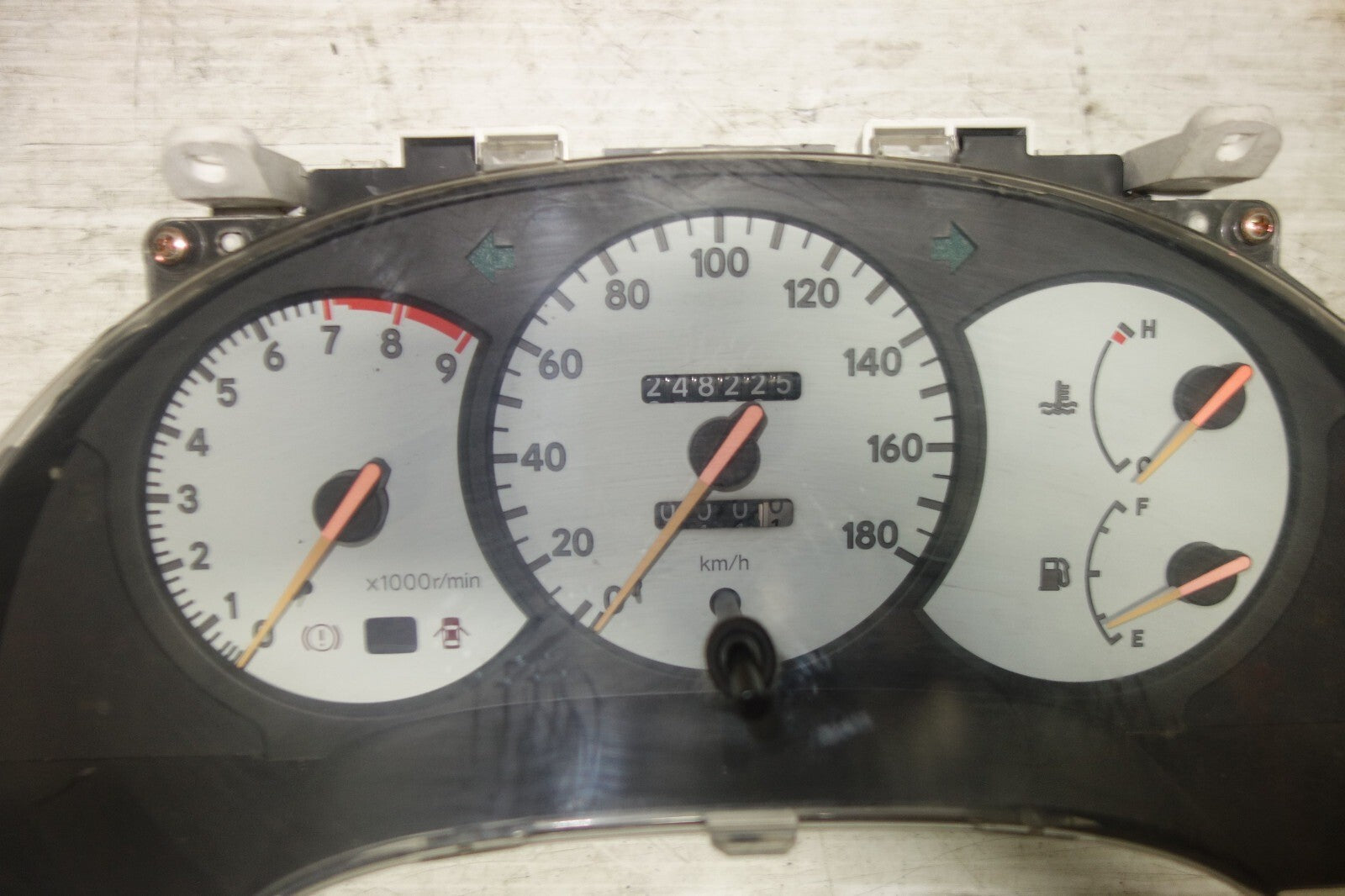 JDM Toyota Celica Gauge Cluster Speedometer Manual KM 1994-1999