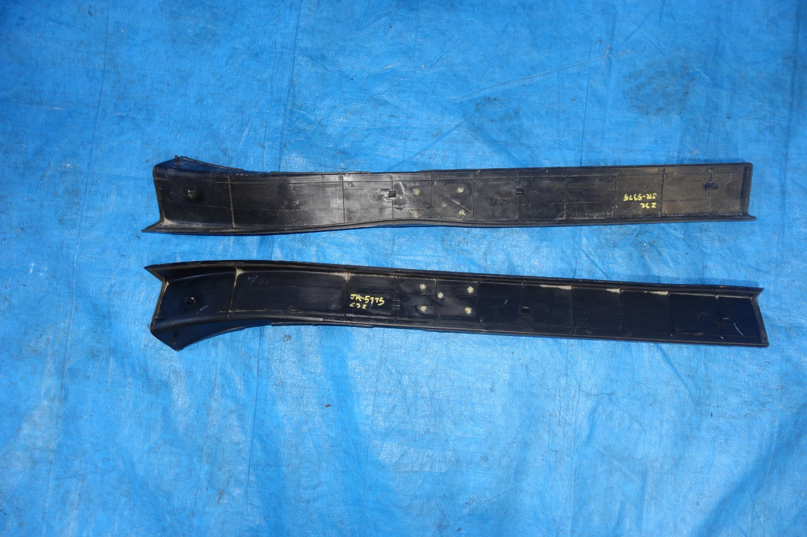 JDM Nissan 350z Door Sills Scuffs Kick Plates Steps 2003-2005 Z33 Z