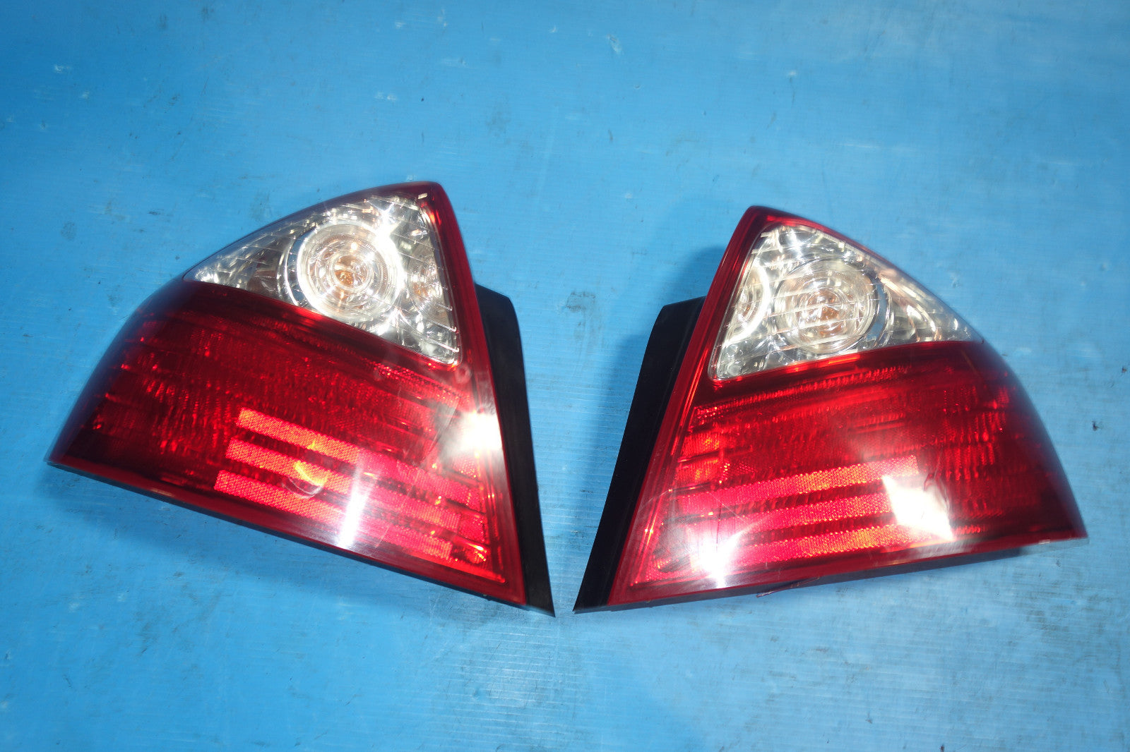 JDM INFINITI M35 M45 FUGA OEM TAIL LIGHTS LEFT & RIGHT  2006-2010 # 5007