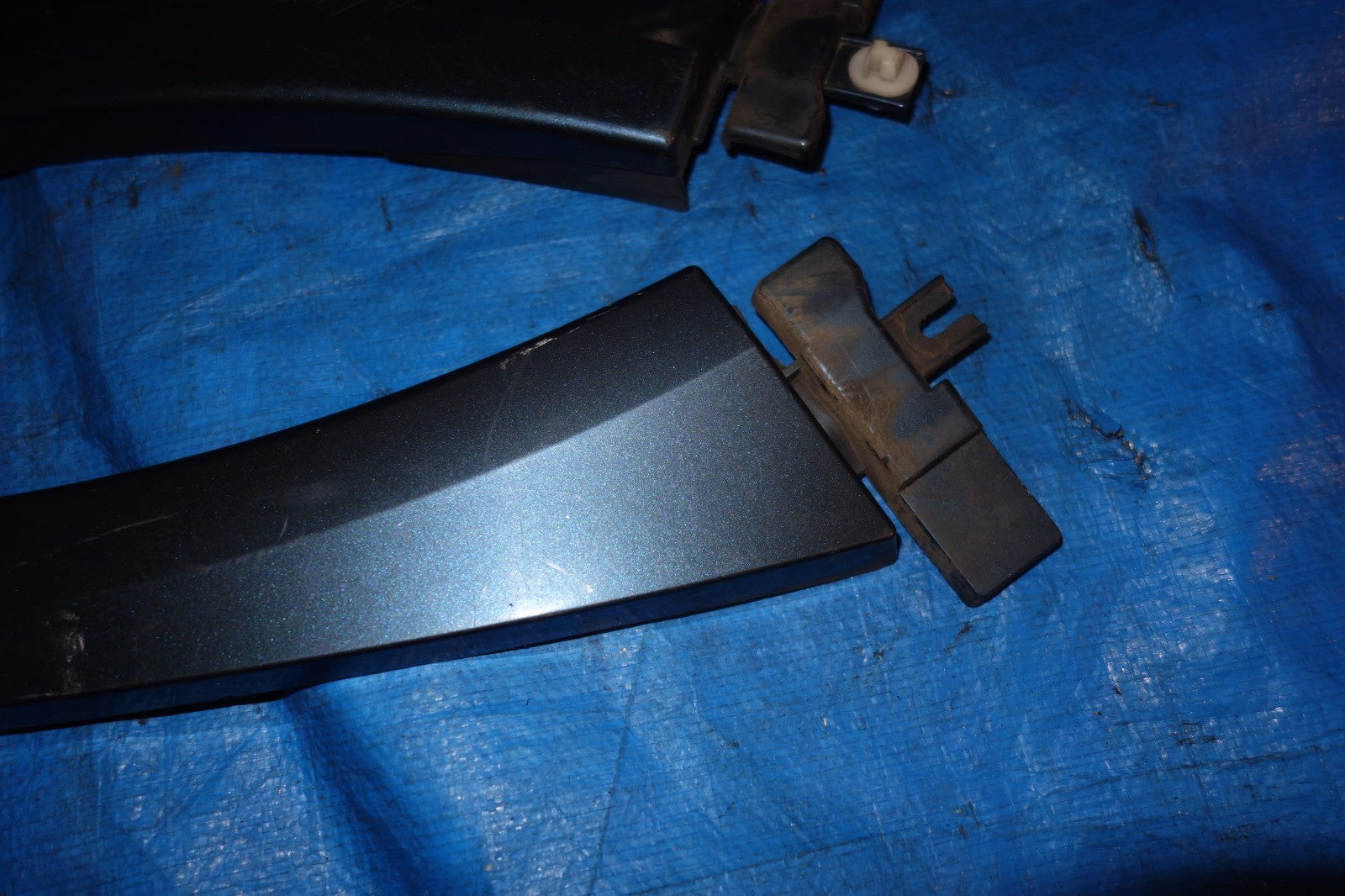 JDM Subaru Legacy OEM Quarter Panel Trim Moulding Molding Pair Blue 2005-2009