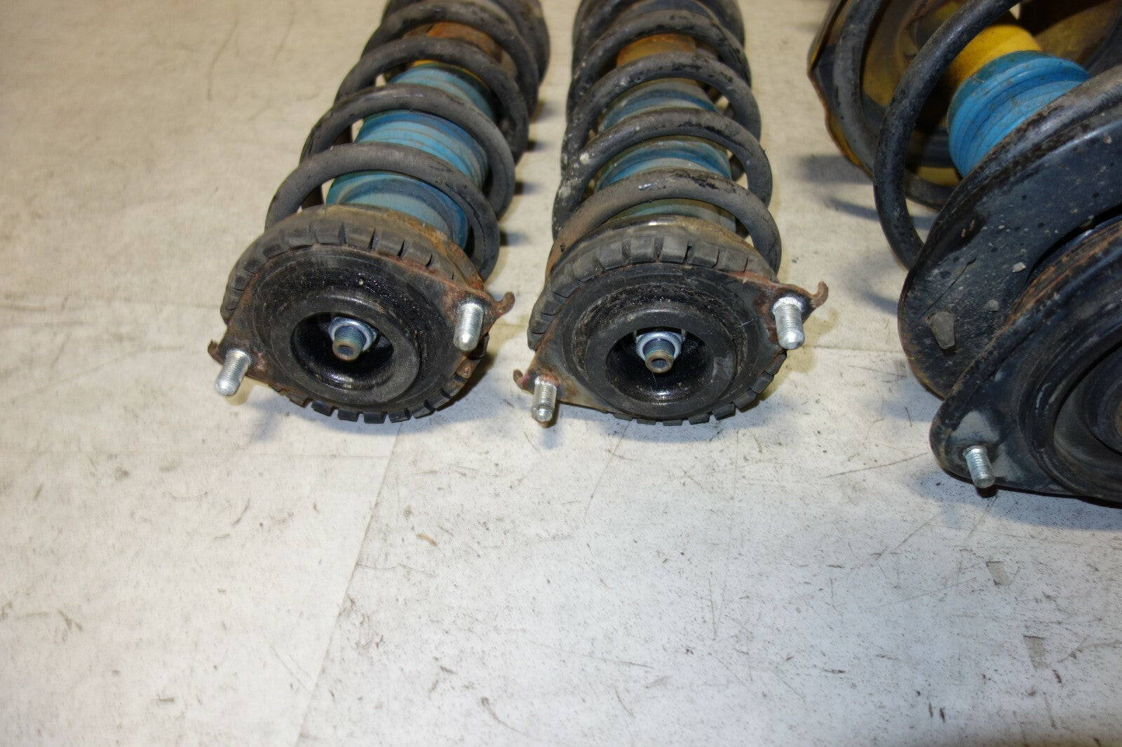 JDM Subaru Legacy B8 Performance Shocks Struts Springs Suspension 2005-2009