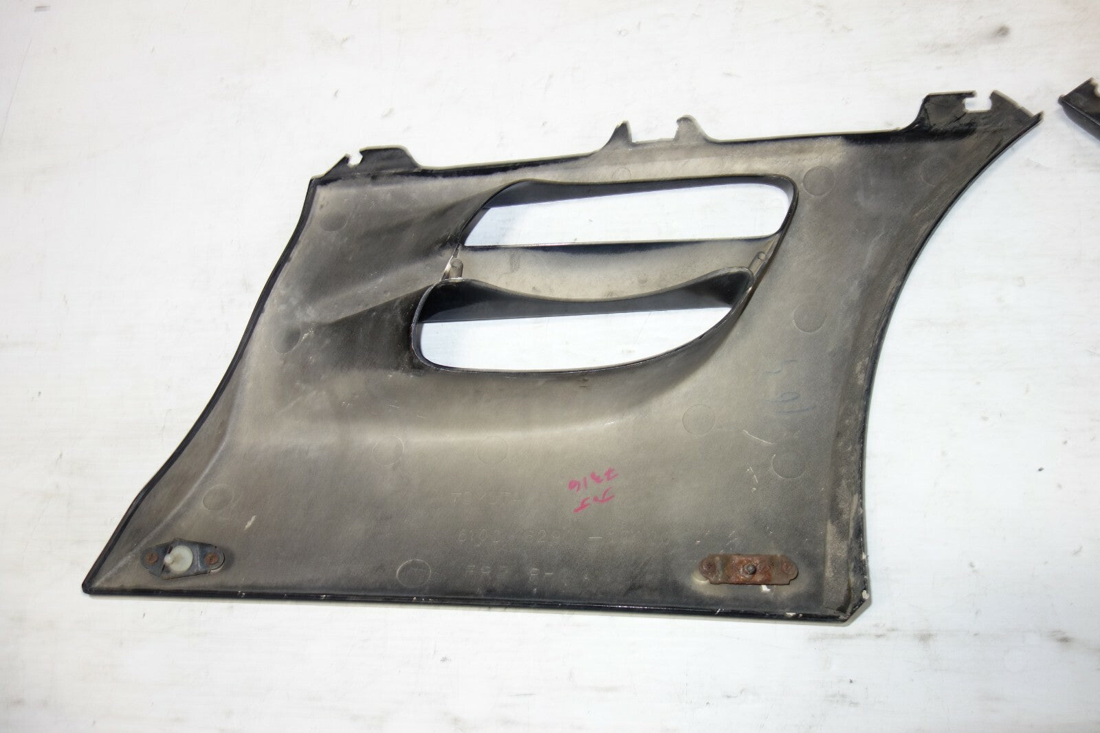 JDM Toyota MR2 MR-2 SW20 OEM Rear Side Vents Exterior Trim Vent Black 1991-1999