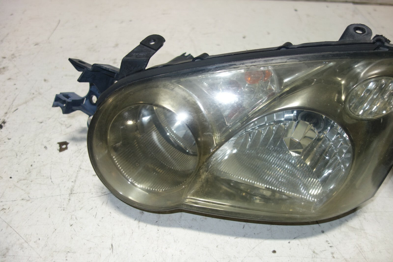 JDM Subaru Impreza WRX STI Headlights Headlamps HID V8 BLob Eye 2004 2005 Pair