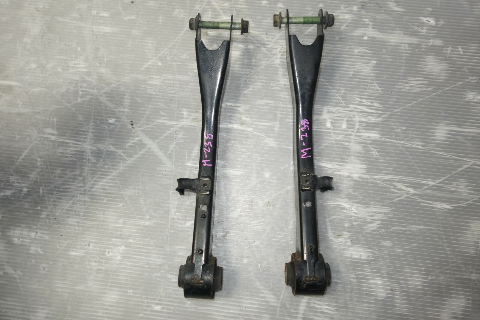 JDM 2008-2014 SUBARU IMPREZA WRX STi OEM CONTROL TRAILING ARM REAR LOWER LH & RH