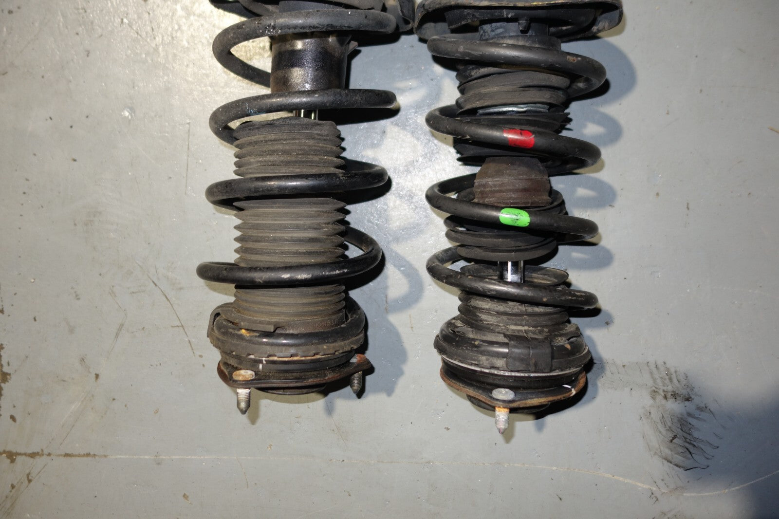 JDM 2006-2011 HONDA CIVIC FD1 FRONT OEM SHOCKS STRUTS COIL SPRINGS LEFT & RIGHT