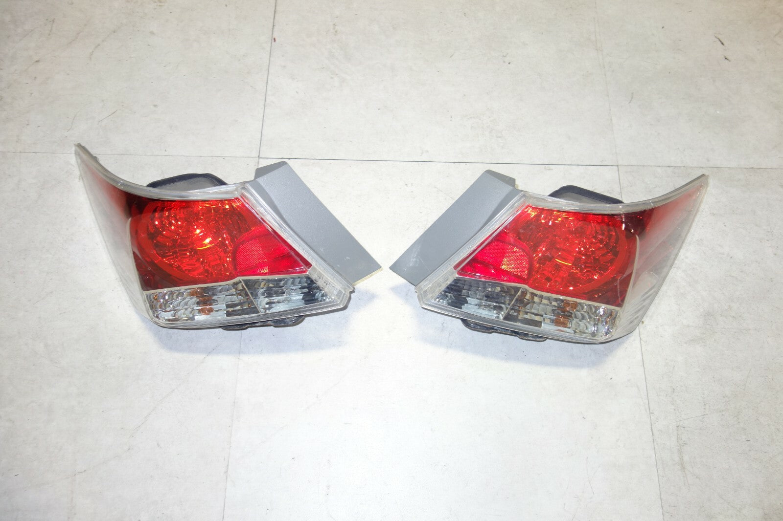 JDM 2008-2012 GENUINE HONDA ACCORD INSPIRE CP3 OEM TAIL LIGHTS TAIL LAMPS 4 DOOR