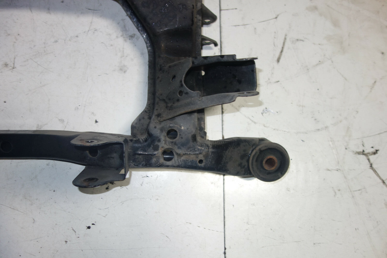 JDM Subaru Legacy GT Subframe Rear Sub Frame Brace Cradle 2005-2009 Cross Member