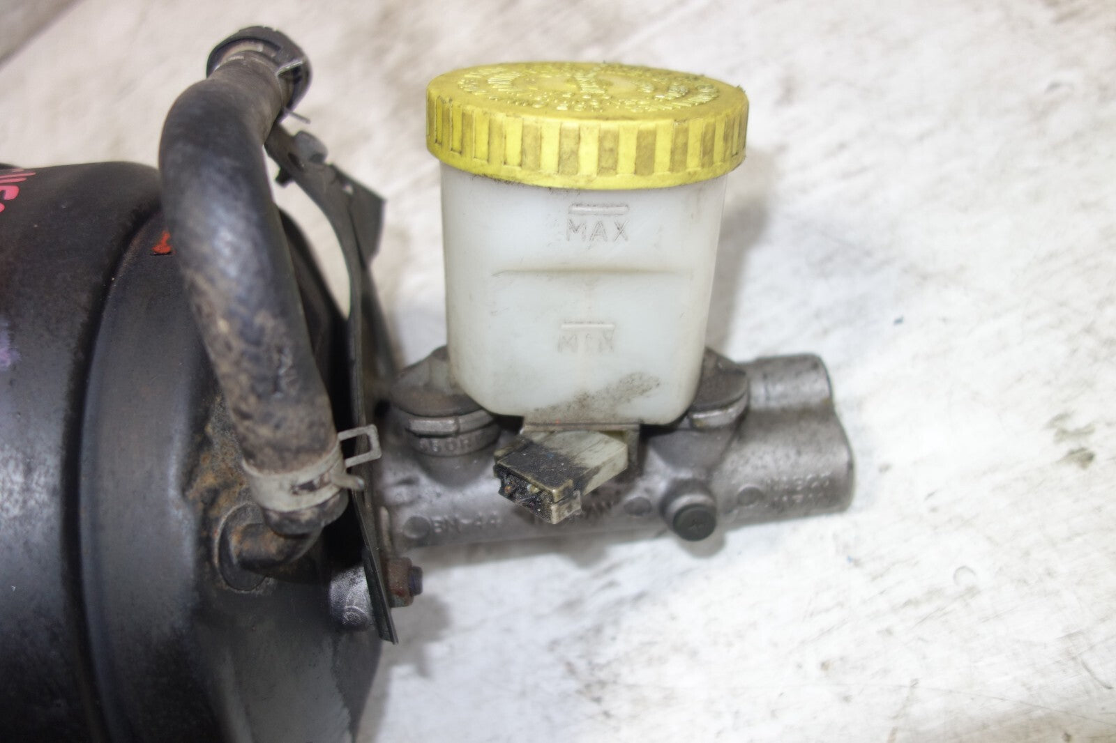 JDM NISSAN S13 PRS13 A80SX BRAKE BOOSTER MASTER CYLINDER S14  852-01252