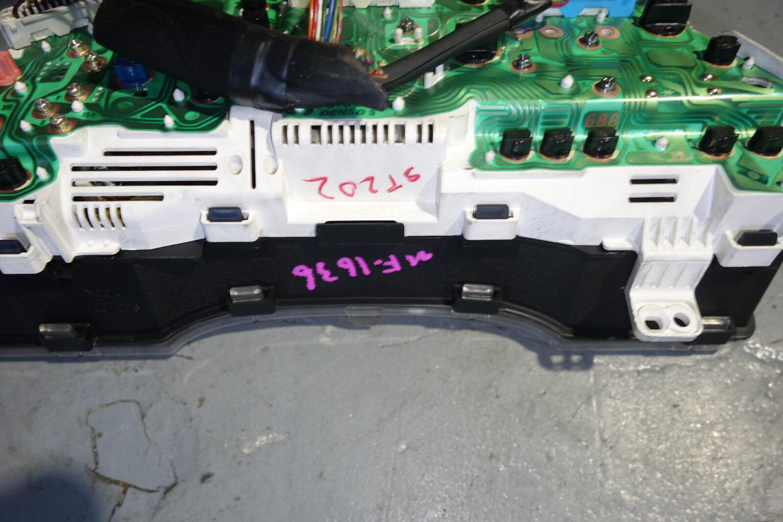 JDM Toyota Celica ST202 SS-III White Faced Gauge Cluster 5speed ST205 94-1999 MT