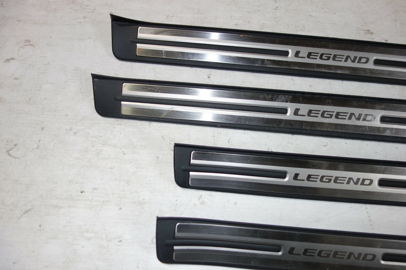 JDM ACURA RL HONDA LEGEND KB1 OEM DOOR SILLS TRIM SCUFF PLATES SIDE STEPS 05-08