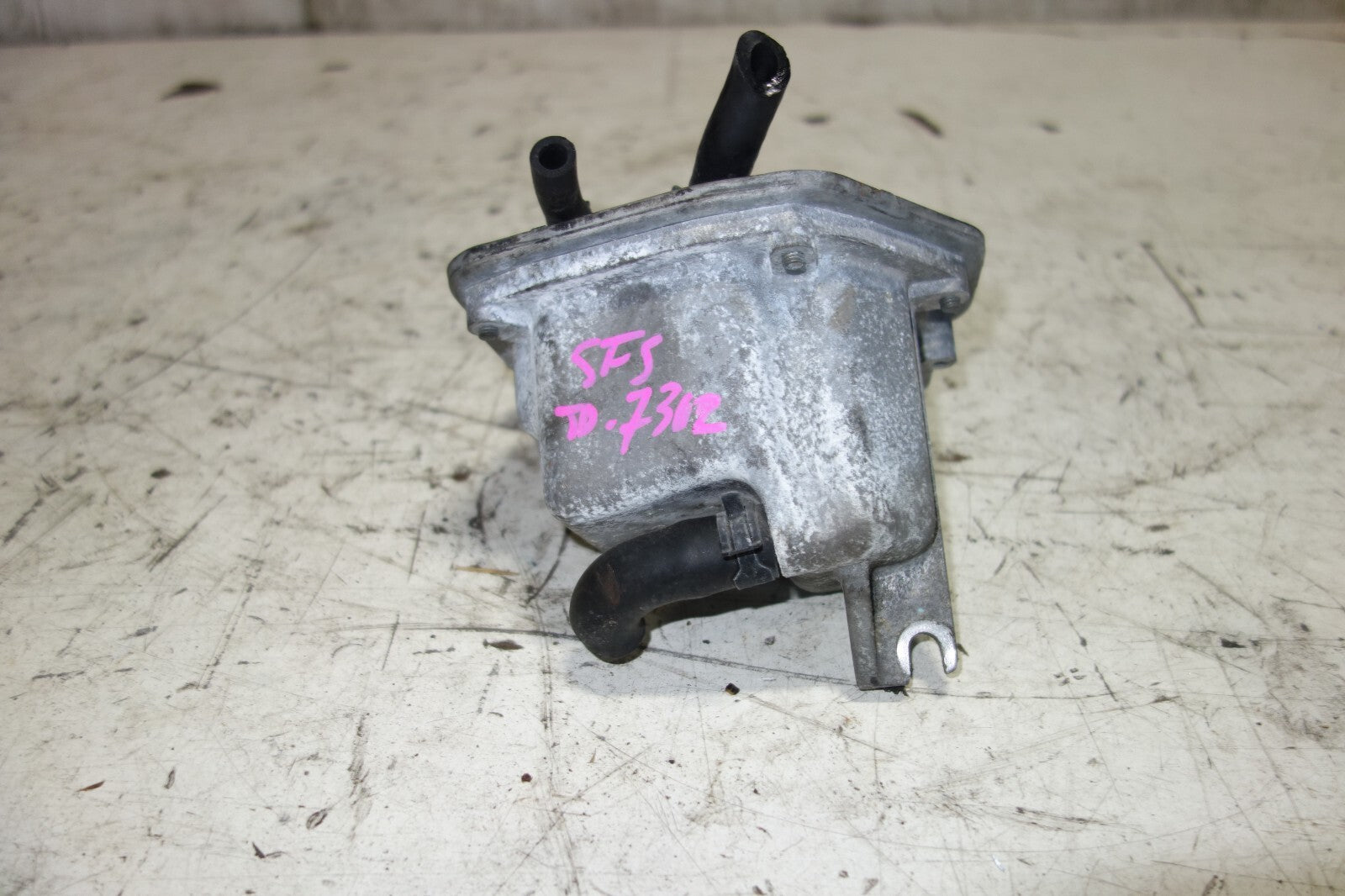 JDM Subaru Forester SF5 EJ205 Coolant Overflow Reservoir Tank 1998-2002