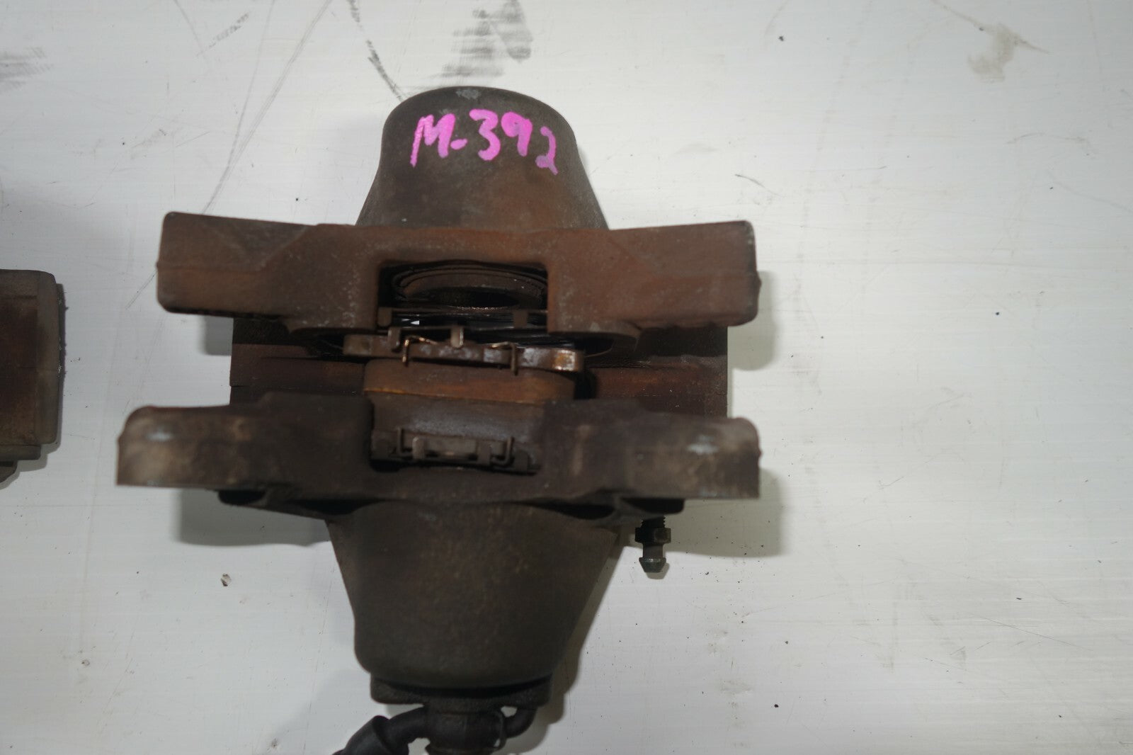 JDM 2001-2005 IS300 SXE10 LEXUS GENUINE REAR BRAKE CALIPERS OEM LEFT & RIGHT