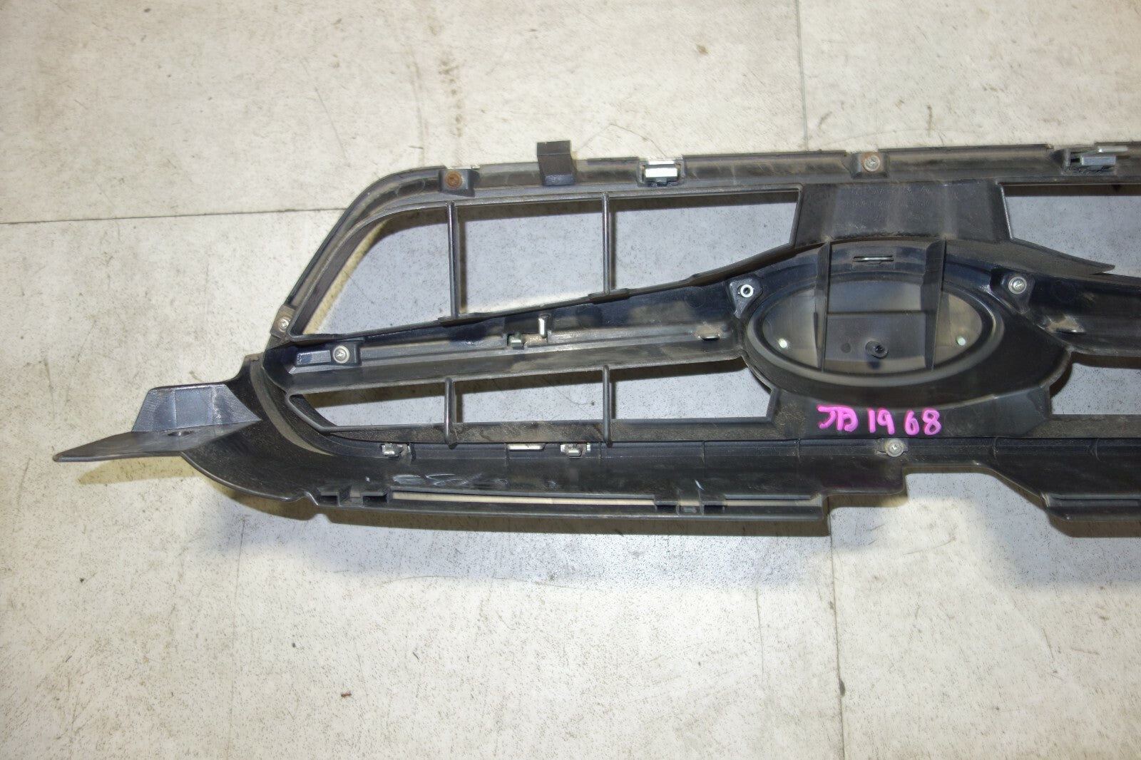JDM 2008-2009 GENUINE SUBARU LEGACY  OEM GRILLE GRILL BPE FITS:SUBARU LEGACY