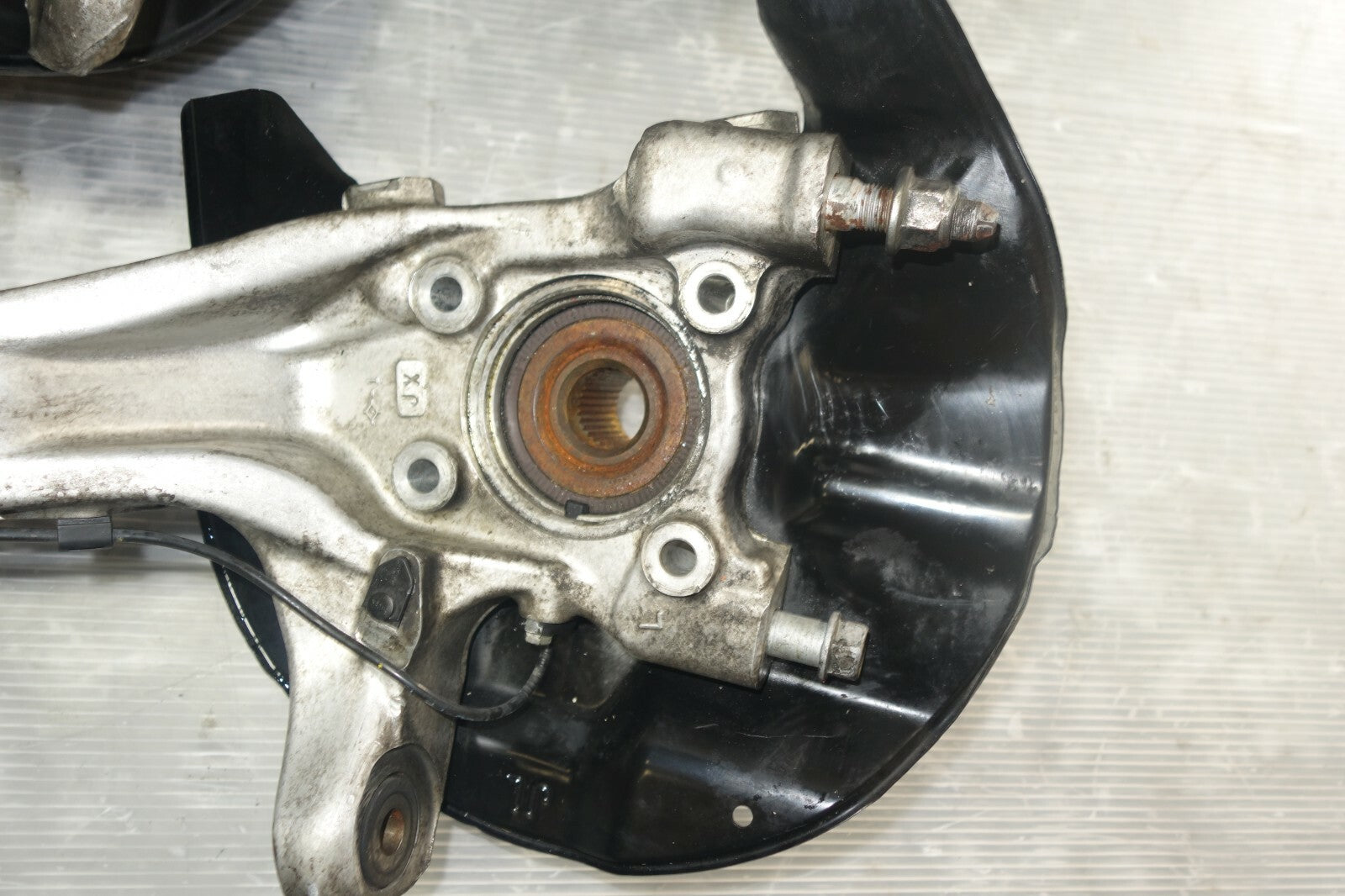JDM 2005-2012 ACURA RL KB1  OEM FRONT WHEEL HUB BEARING SPINDLE KNUCKLE LH &RH