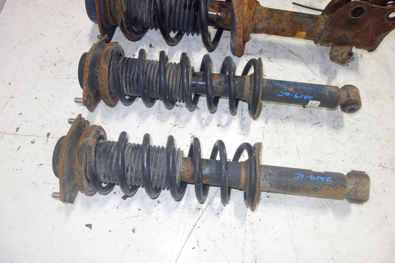JDM Subaru Forester 2009 2010 2011 2012 2013 SH5 SH9 Japan Shocks Struts Springs