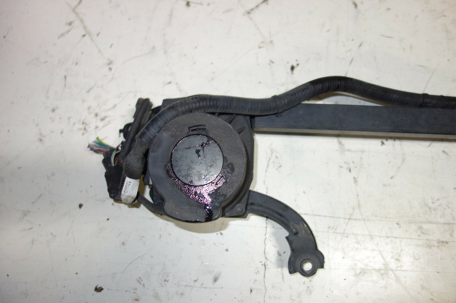 2005-2008 JDM Acura Honda Legend 3.5 RL KB1 Front Bumper Sensor 36830-SJA-0033