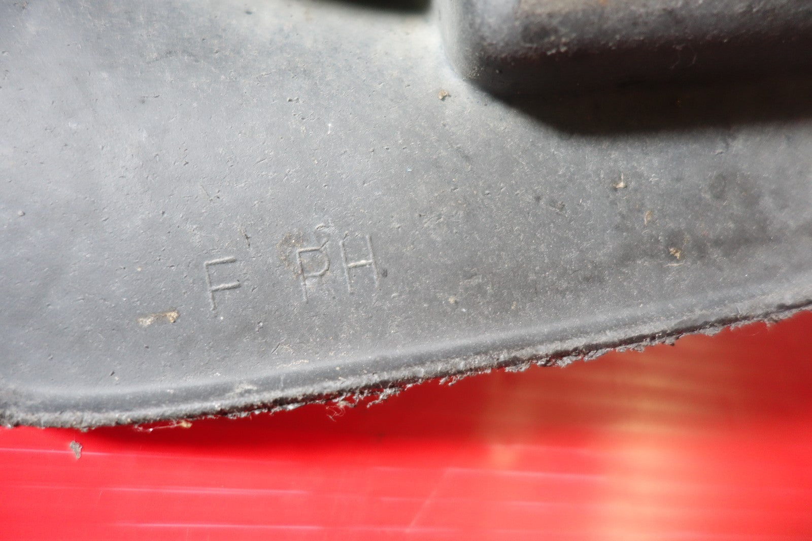 JDM Subaru Impreza OEM Mud Flap Splash Guard Front RH Right GC8 GF8 1993-2001
