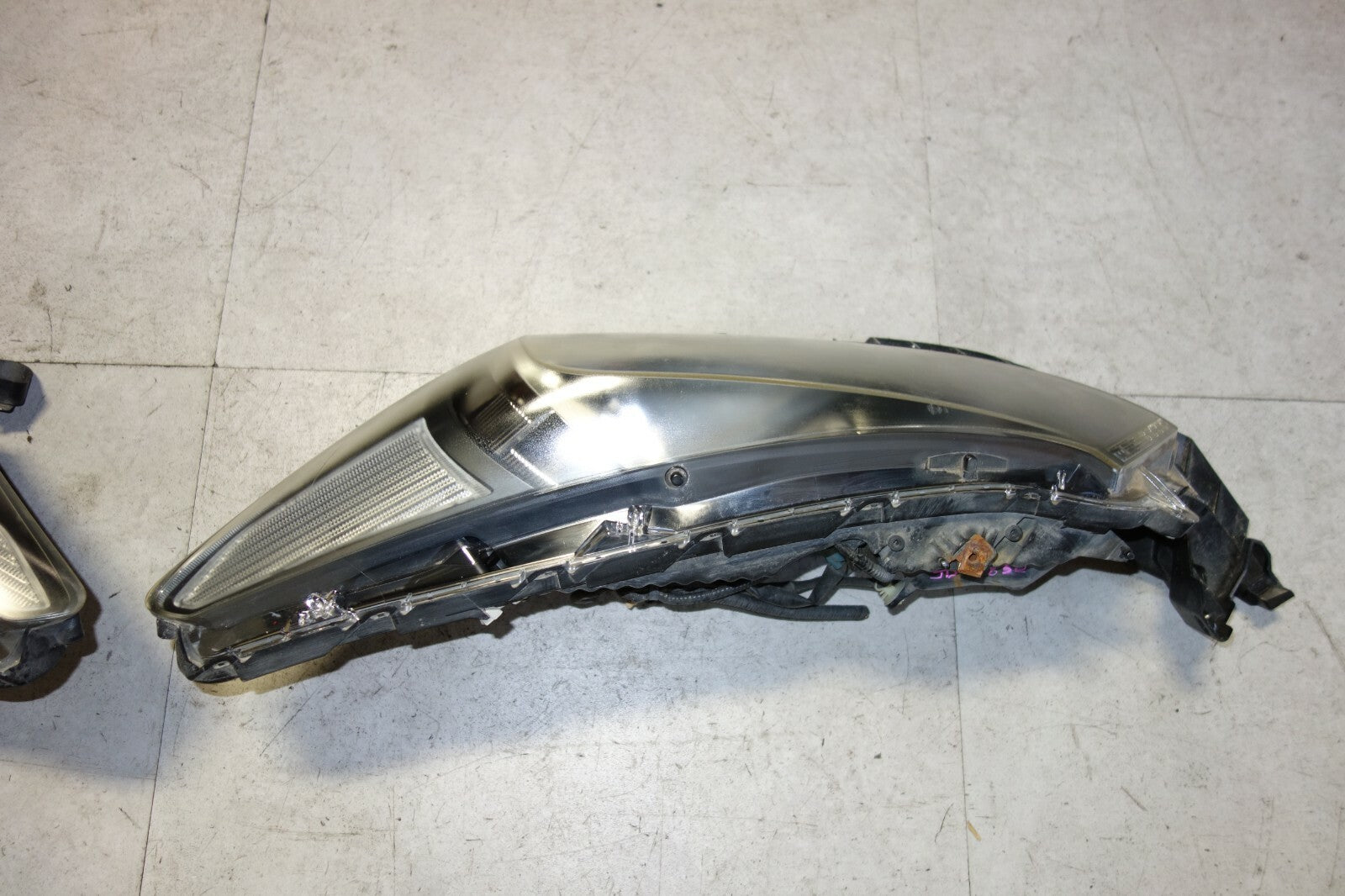 JDM 2008-2012 HONDA ACCORD INSPIRE OEM HID HEAD LIGHTS HEAD LAMPS JAPAN