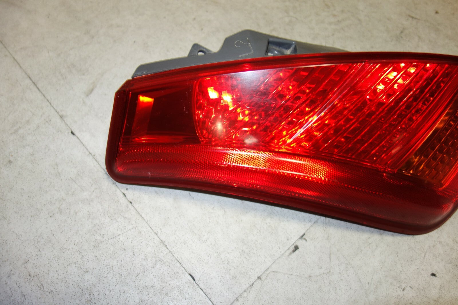 JDM Nissan Murano Taillights Taillamps 2003 2004 2005 PZ50 OEM Japan Rear Lights