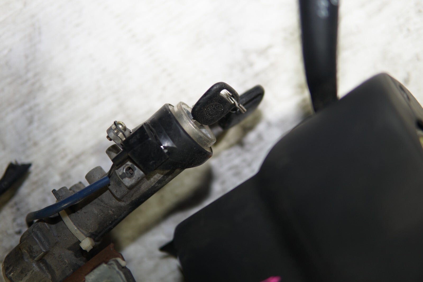JDM 2001-2005 TOYOTA  ALTEZZA RIGHT HAND DRIVE OEM STEERING COLUMN RHD MF-515