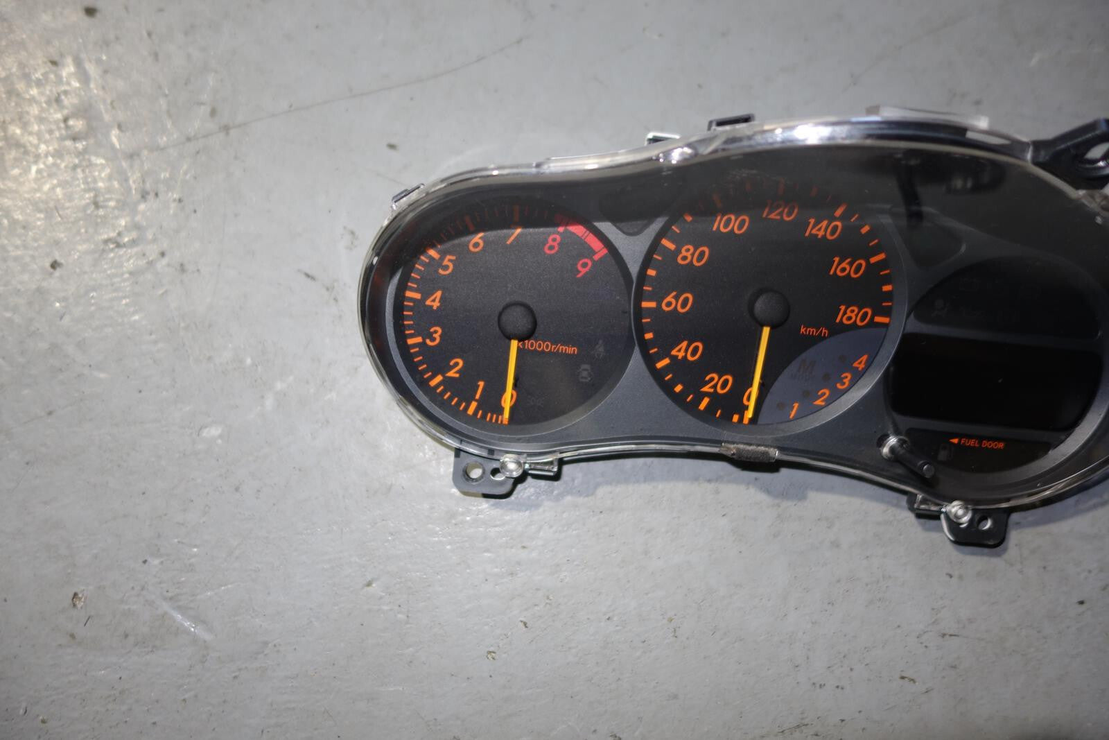 JDM Toyota Celica Gauge Cluster Speedometer A/T Automatic 2000-2005