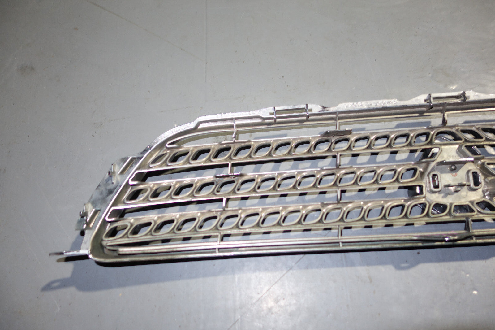 JDM Toyota Altezza Grille Lexus IS300  Grille OEM Japan 2001-2002-2003-2004-2005