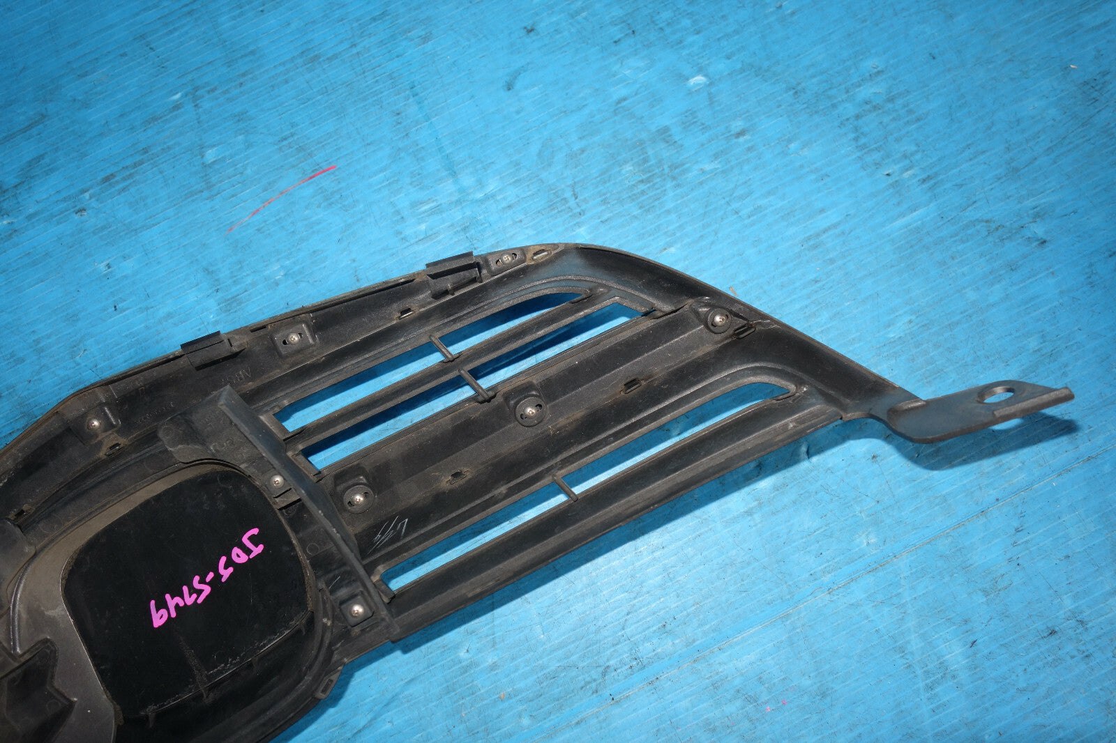 JDM Acura RL OEM Front Grille Grill Emblem Moulding 2005-2008 Honda #5749