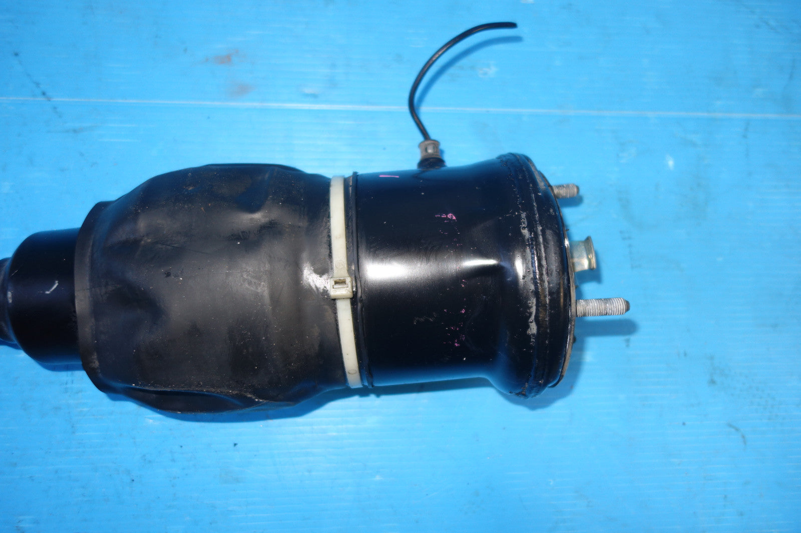 Lexus LS430 Front Left Driver Side Air Shock Strut Absorber 2004-2006 JDM