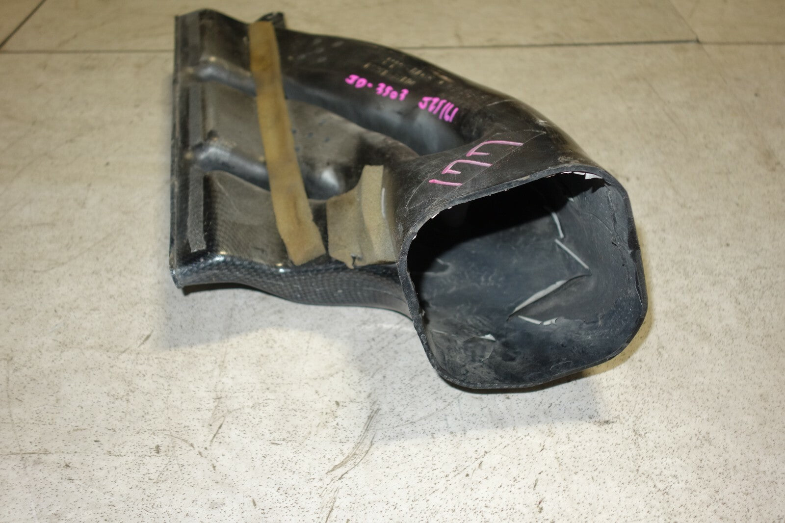 LEXUS GS300 1998-2005 AIR INTAKE HOSE INLET DUCT 17751-46110 2JZGTE