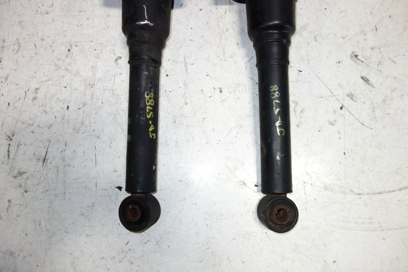 JDM Lexus LS430 Rear Right / Left Air Shocks Struts Suspension 2004-2006