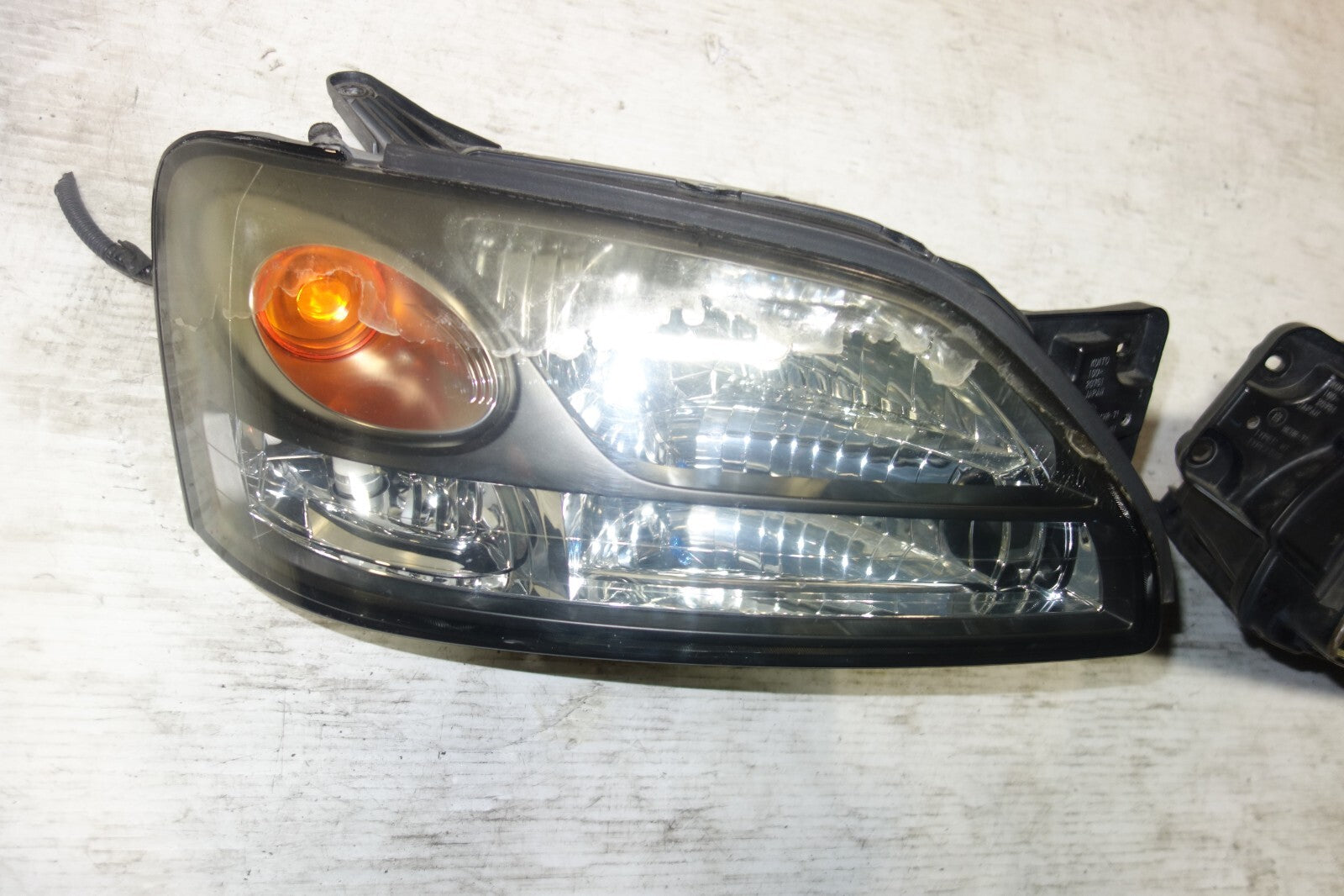JDM 2000-2004 SUBARU LEGACY HEAD LIGHTS HEAD LAMPS BH5/BE5 2000-2004