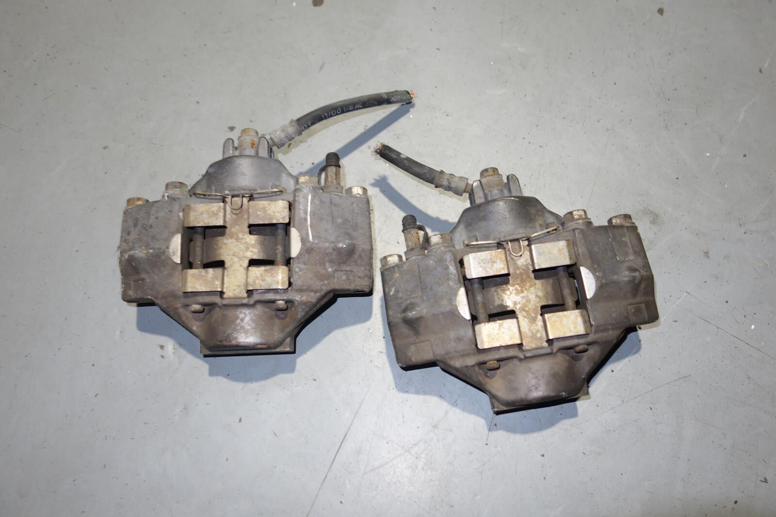 JDM Subaru Rear 2 Pots Piston Brake Calipers 2 Pot Impreza WRX Forester Legacy