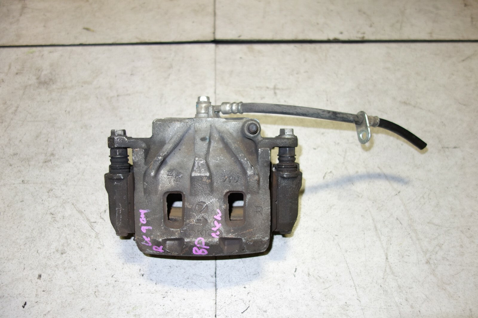 2005-2009 Subaru Legacy Spec-B Front Right Brake Caliper 6-speed Turbo JDM