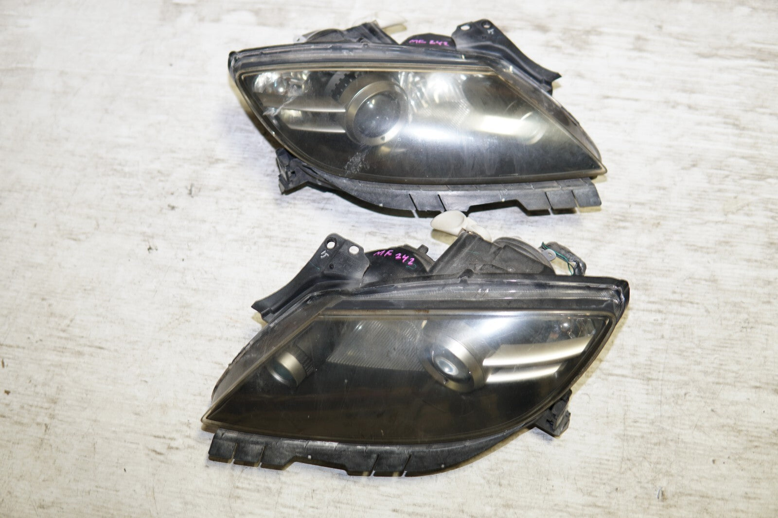 JDM 2004-2008 MAZDA RX8 OEM SE3P HEAD LIGHTS HEAD LAMPS RX-8 HEADLIGHTS