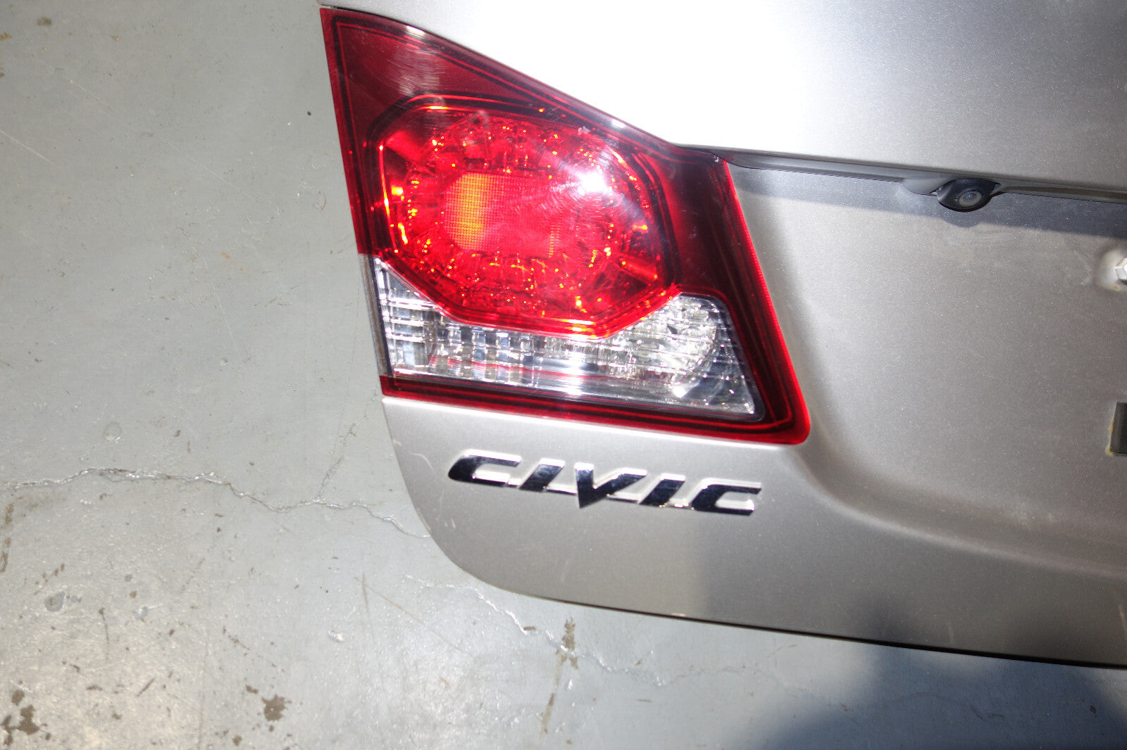 JDM Honda Civic  Acura CSX Rear Trunk Lid Trunk Lights Spoiler OEM FD 2006-2011