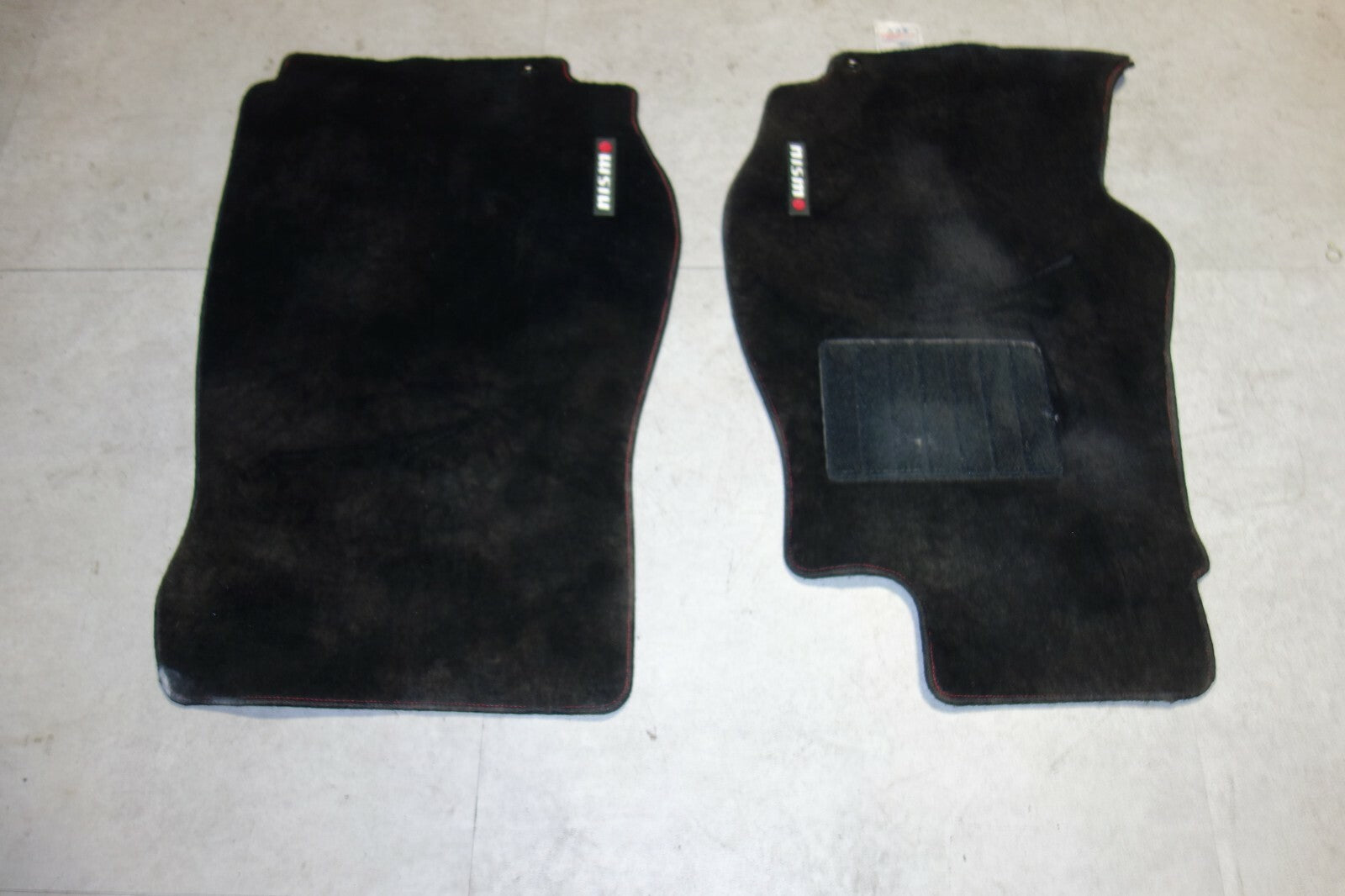 JDM Nissan 350z OEM Nismo Floor Mats Left & Right Z33 2003-2009