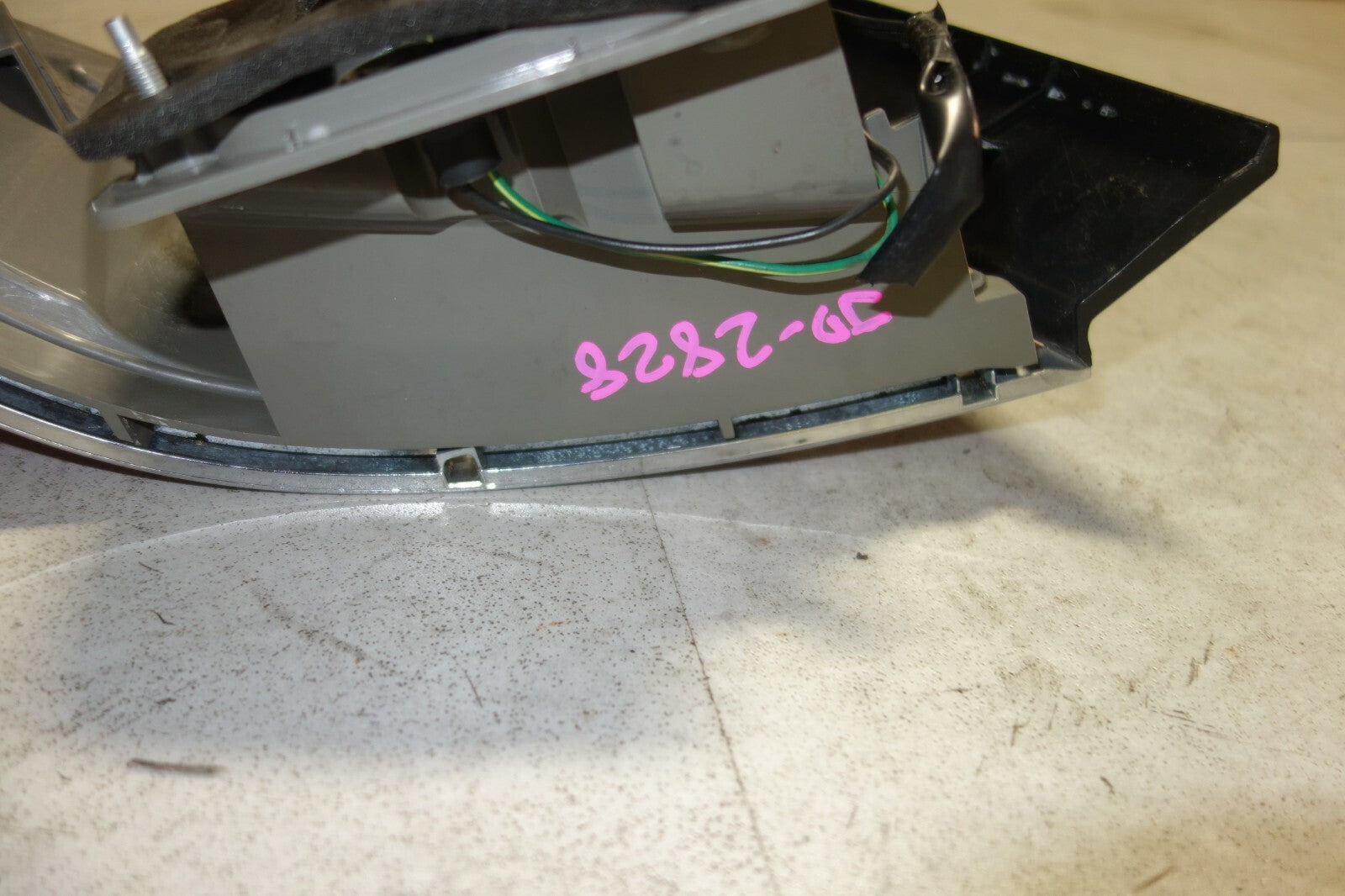 JDM 2005-2009 SUBARU LEGACY BL5 OEM USED TAIL LIGHTS 4 DOOR SEDAN TAIL LAMPS