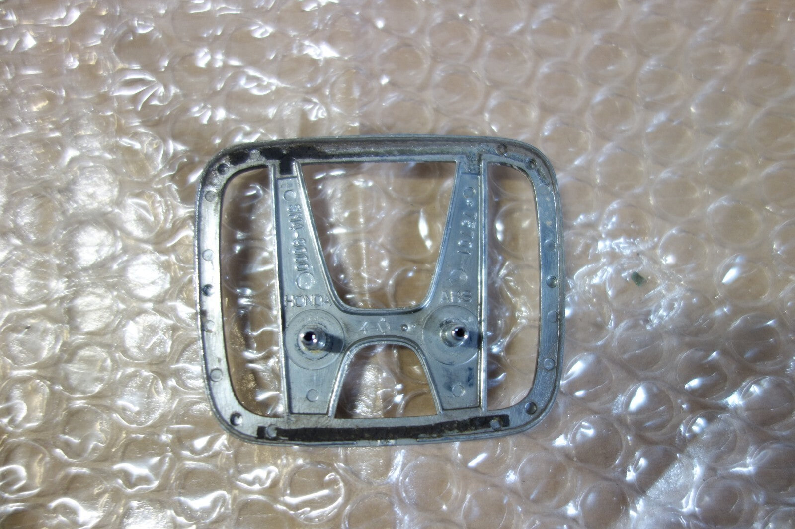 JDM Honda Accord OEM rear emblem logo badge sign Part # 75701-SM4-9000 1990-1993
