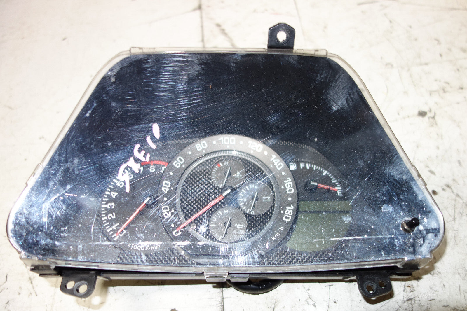 JDM Lexus IS300 Toyota Altezza Gauge Cluster Speedometer 2001-2005 Automatic A/T