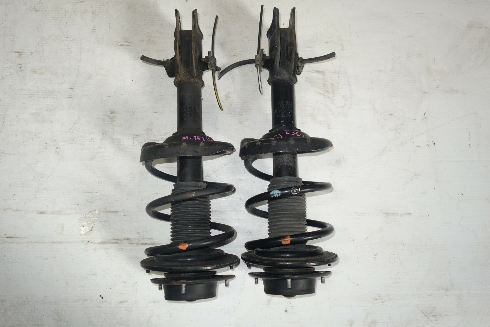 JDM 2008-2014 SUBARU IMPREZA WRX OEM KYB FRONT SHOCKS STRUT COIL SPRING GENUINE