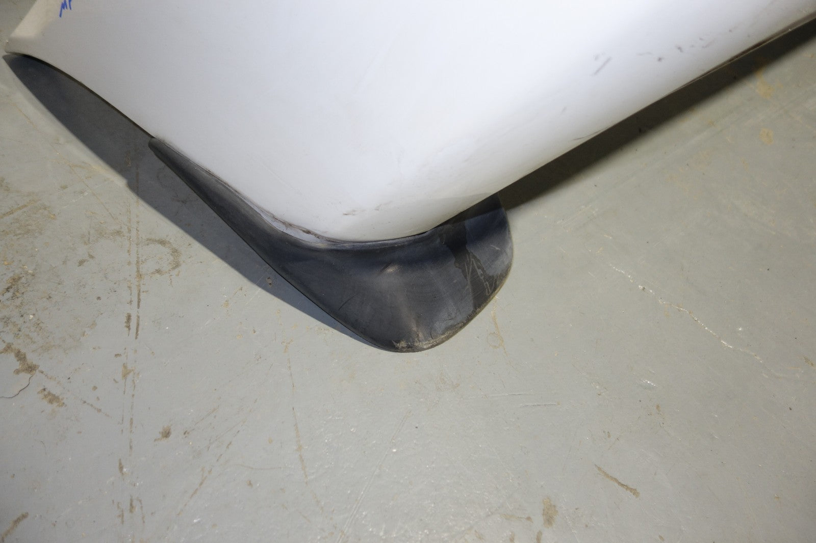 JDM 1998-2001 Spec Acura Integra Type R DC2 OEM 2-DR Rear Bumper Cover 1994-2001