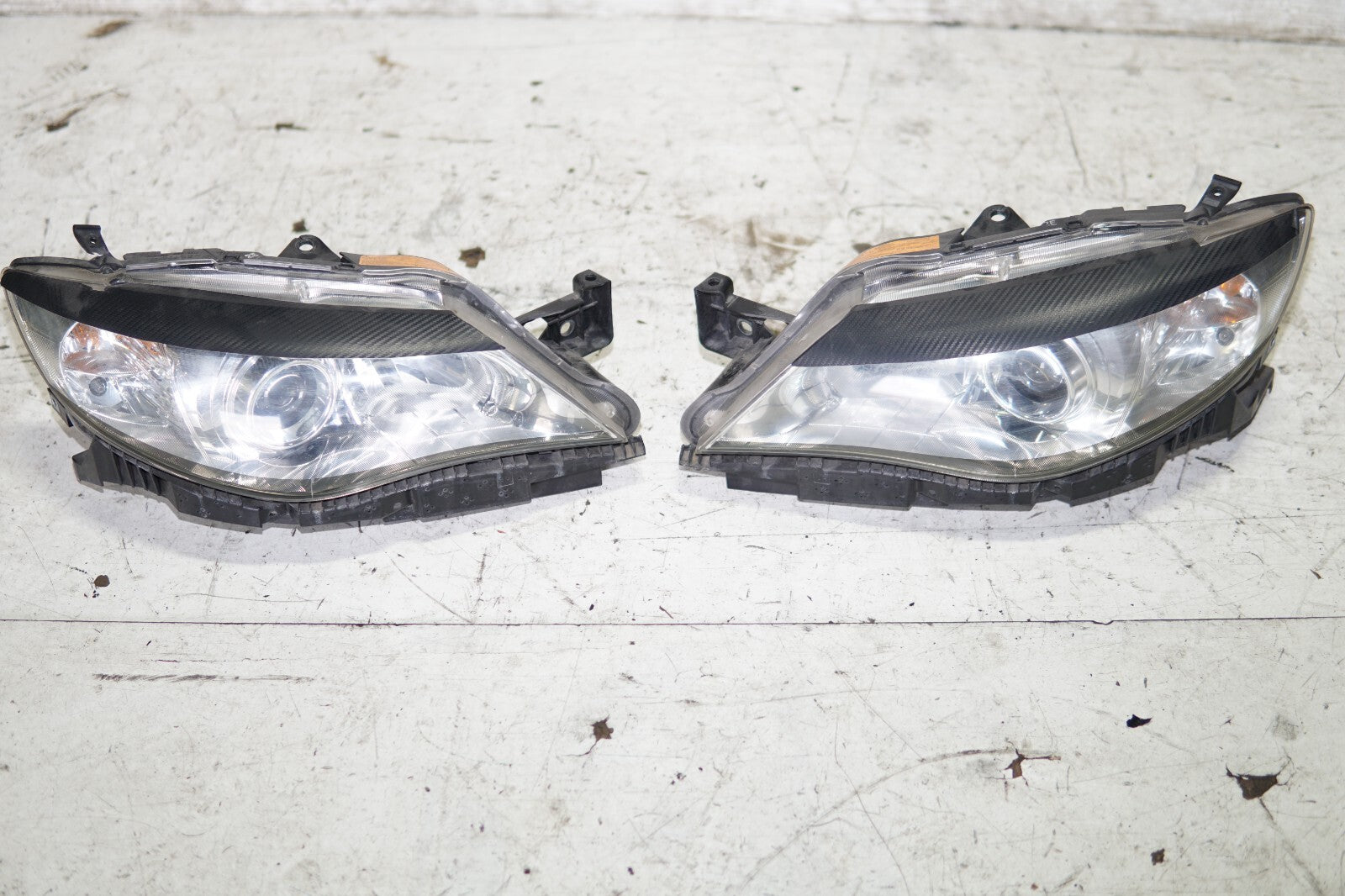 JDM 2008-2014 SUBARU IMPREZA WRX OEM HEAD LIGHTS HEAD LAMPS Fits:IMPREZA