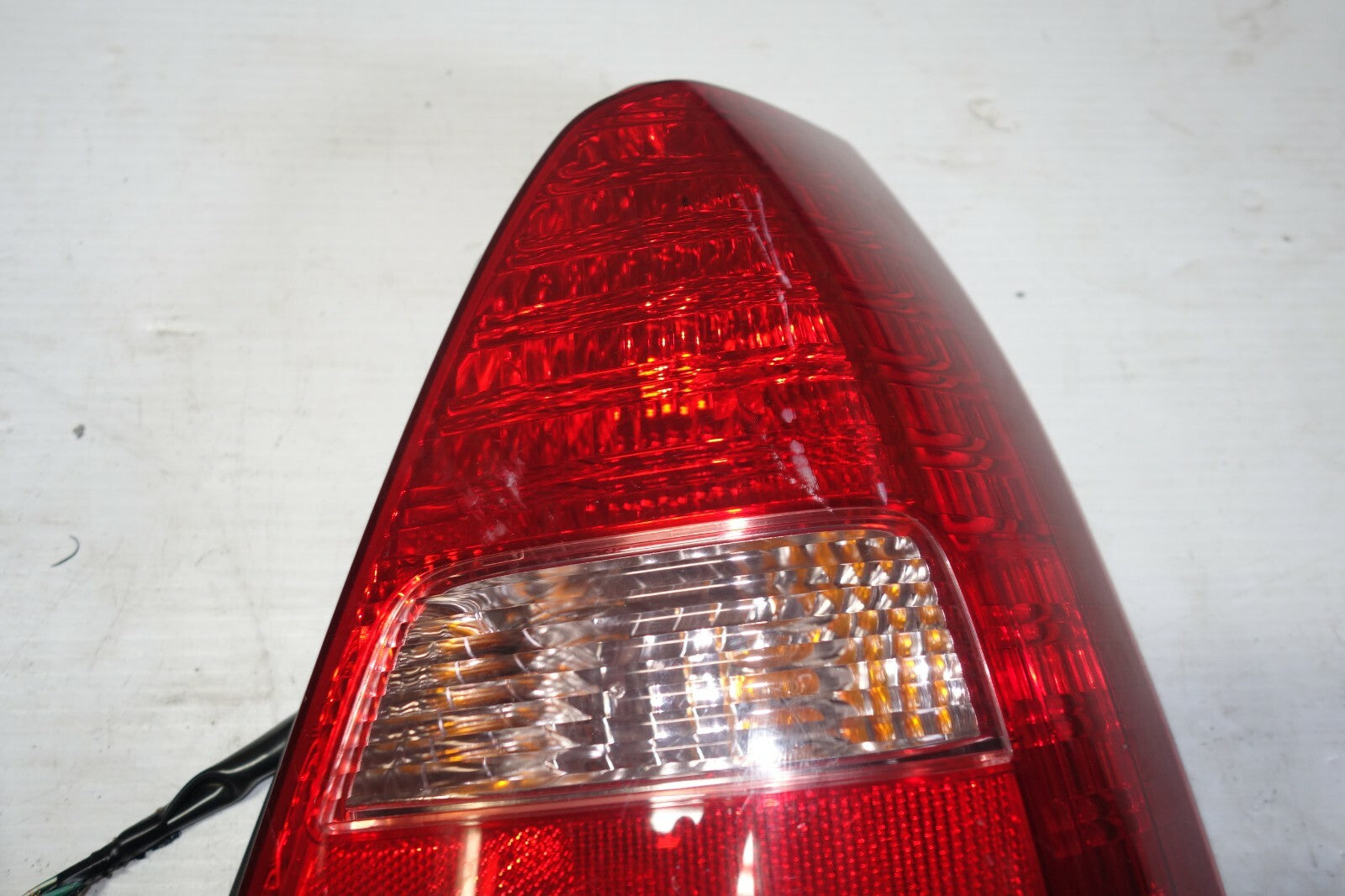 JDM 2003-2005 SUBARU FORESTER SG5 SG OEM TAIL LIGHTS LAMPS LEFT & RIGHT SIDE SET