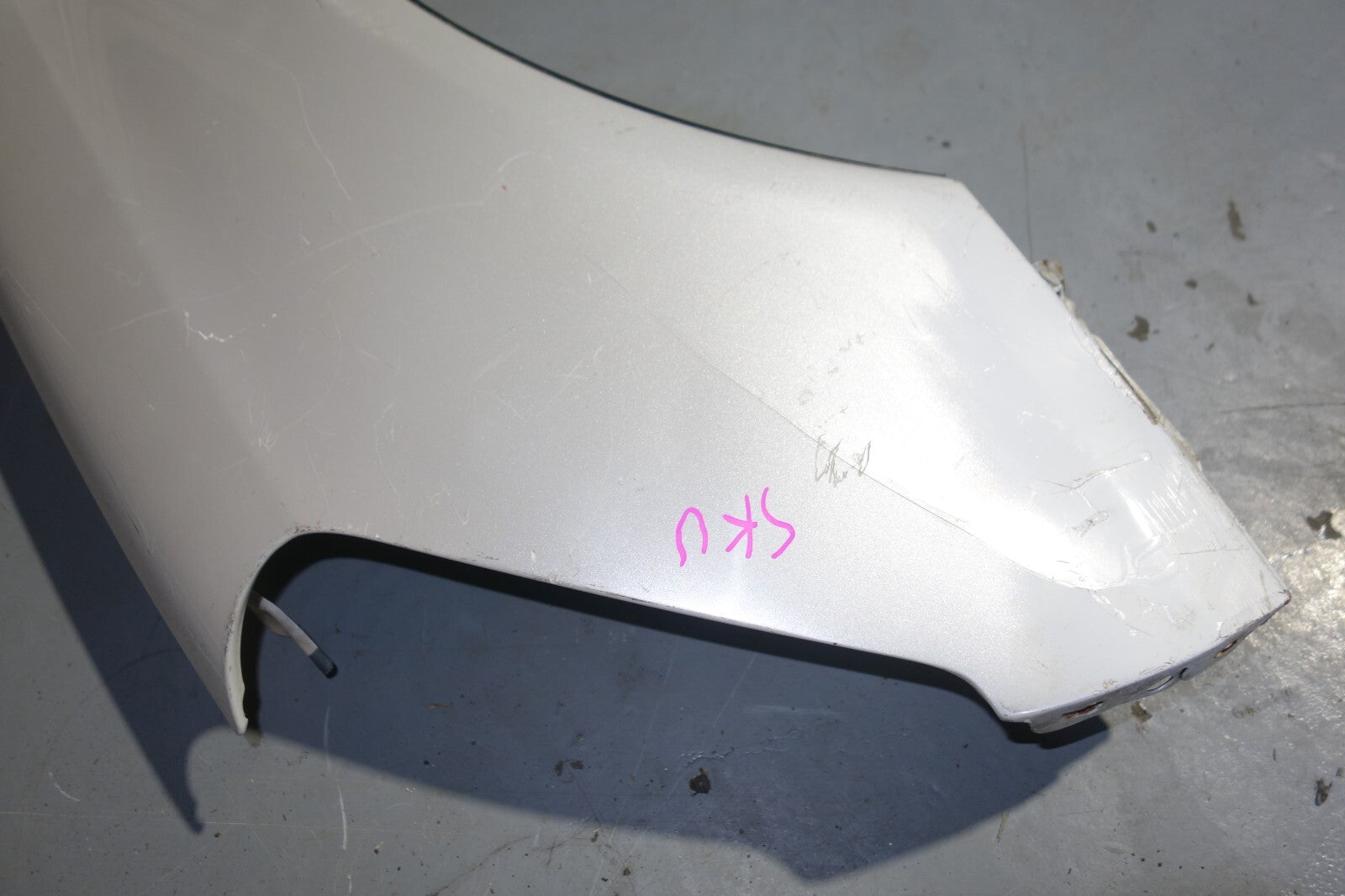 JDM Lexus LS430 Left Side Fender In White OEM 2001 2002 2003