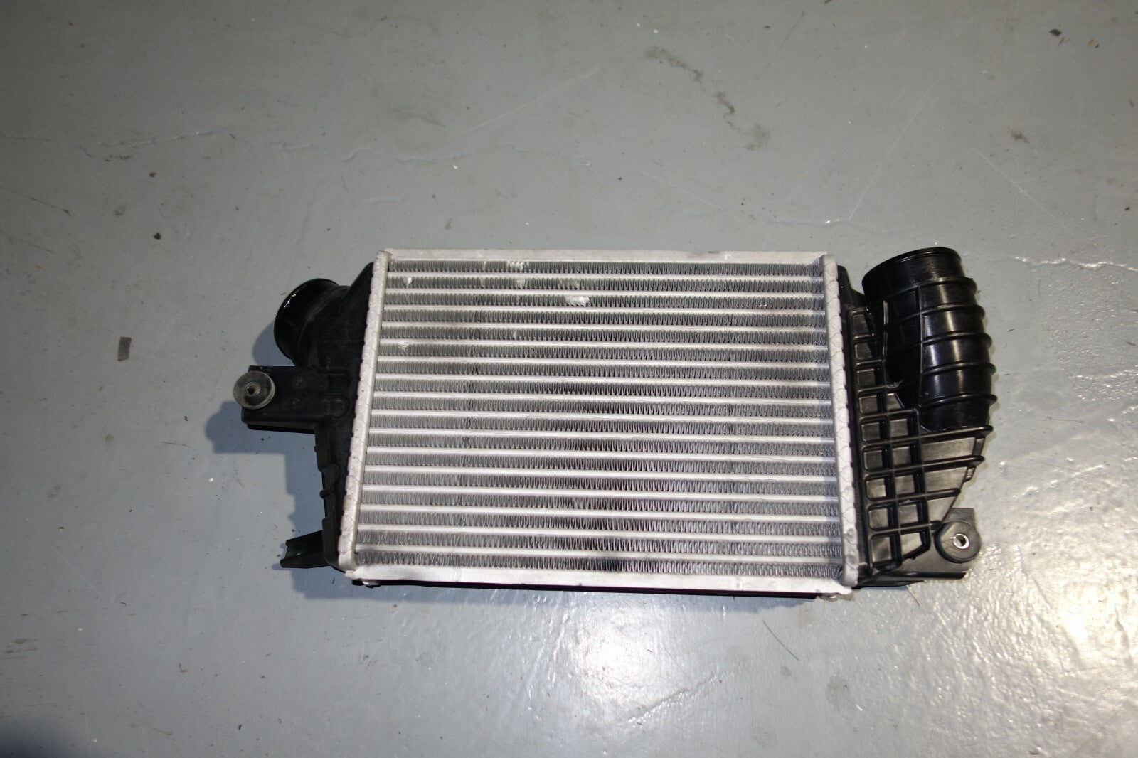 JDM 2014-2018 SUBARU FORESTER TURBO TOP MOUNT INTERCOOLER FA20 DOHC 2.0L